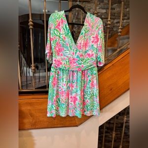 Never worn Lilly Pulitzer skort/romper Style Parigi color  blue / leaf in wild.